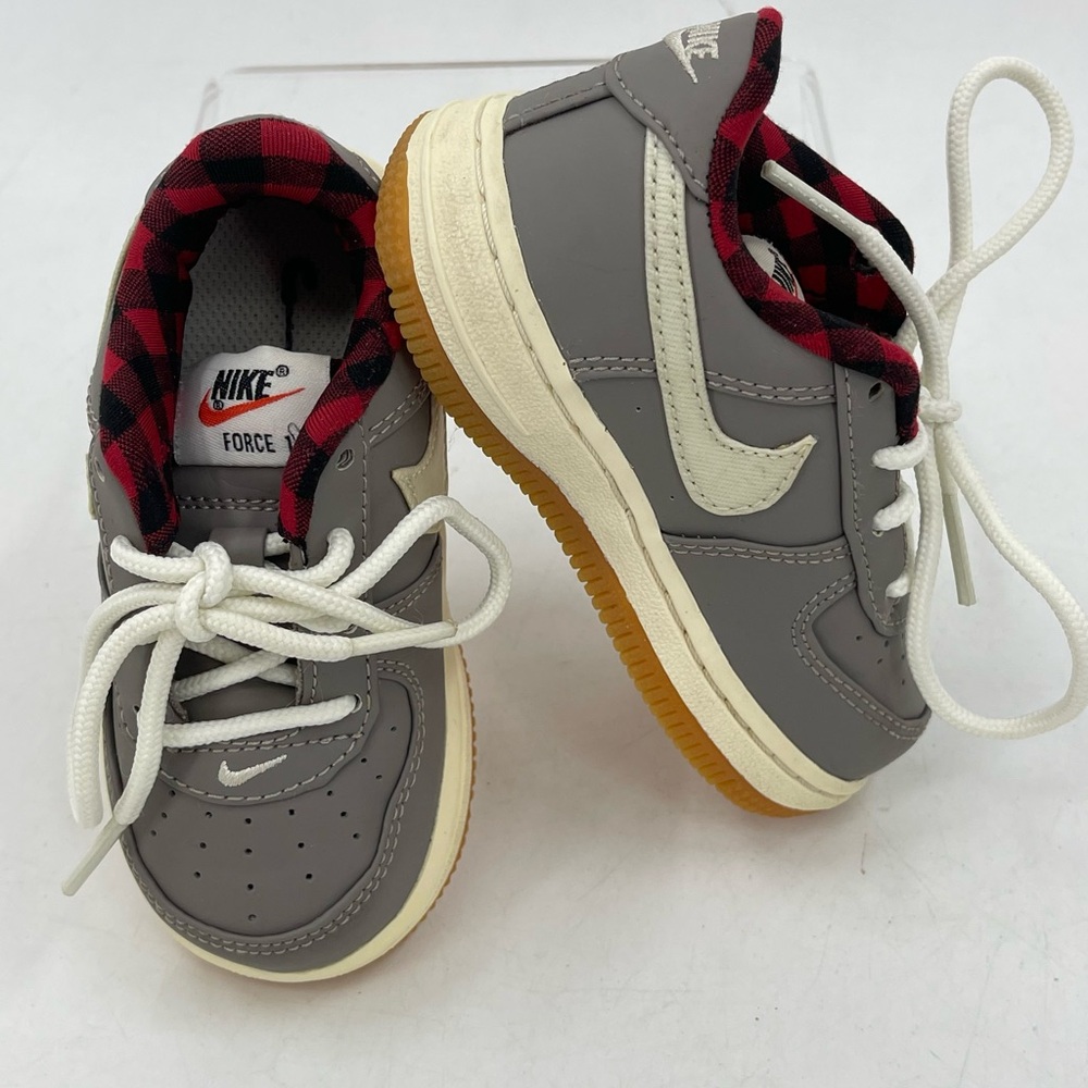 Nike Force 1 Gray Leather w/ Red Buffalo Plaid 874379-200 Toddler Size 6C * READ